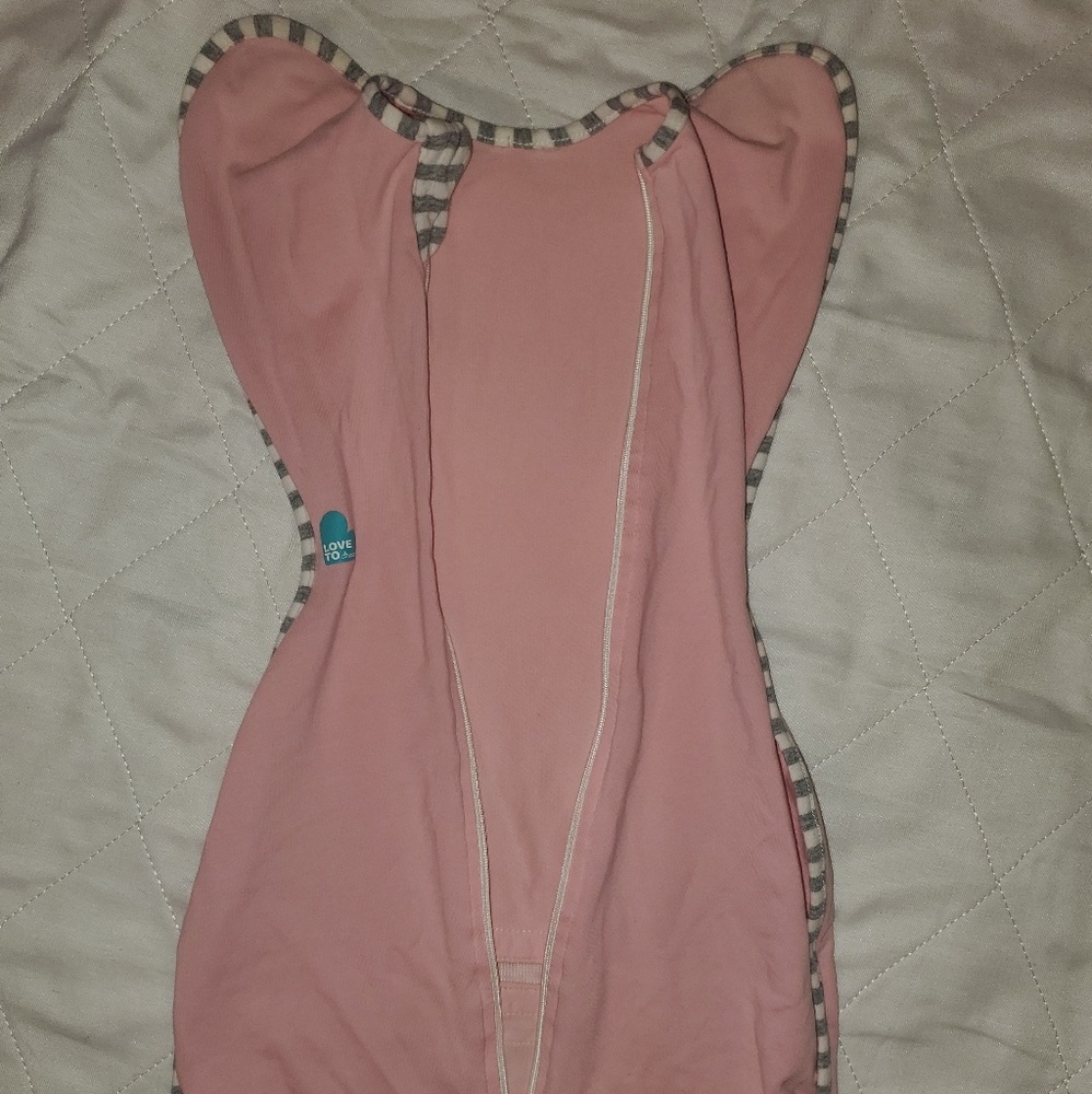 Love To Dream small swaddle up